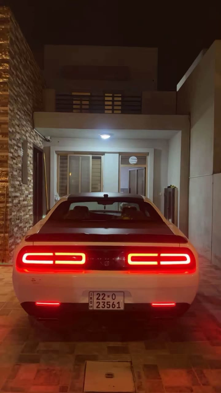 دوج جالنجر لاست كول2023 RT
1. اصدار اخير اخت الزيرو

​ماشية:19000mil فقط 
السعر 188 وبيها مجال 

​رقم اربيل باسمي

​نظام الصوت: من Harman Kardon.
دواخل جلد برتقالي 

​كاميرا خلفية. حساسات خلفية.

​الحادث: حادث جانبي (جاملغ خلفي وباب مصبوغات بلادي مالتهن +جاملغ امامي تجاري ) صور حادث موجود اني مستوردها واني مصلحها عل ايدي مناقصها برغي واحد
مكان سياره بكركوك 
***********

*
