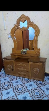 ميز مراية • تنور