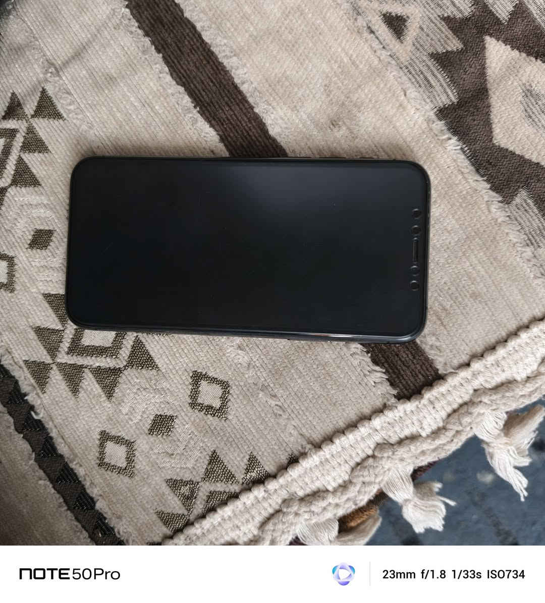 11برو
بطاريه 93
وتر بروف 
ممبدل بي شي 
مكفول كفاله عامه 
جهاز نضافته 98/100
بغداد جسر دوار
سعر300قفل
***********
