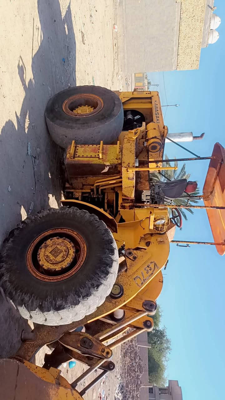 السلام عليكم للبيع كاوسكي للبيع موديل 81 رقم بغداد الماني ابسمي جهاز للعمل ***********
