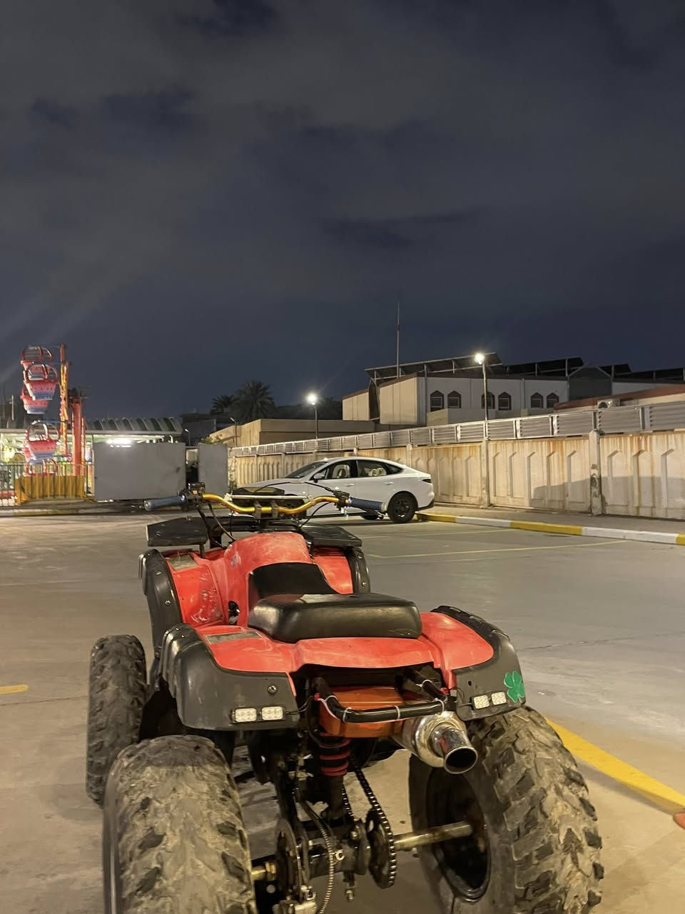 دراجه كامله سلفر  هندر ب٦٠٠قفل تواصل***********
