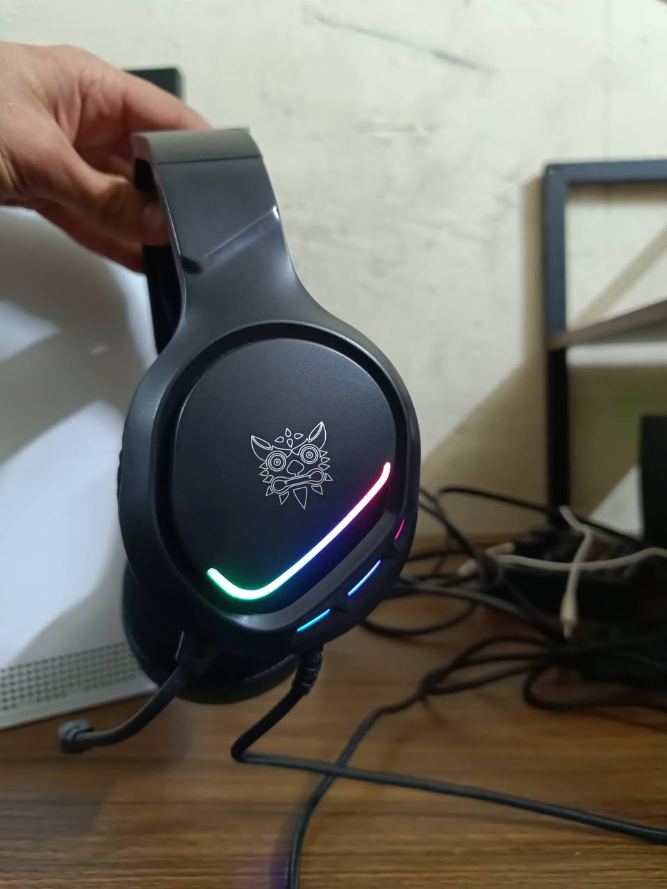 سلام عليكم اكس بوكس سيريس اس اصدار 24 استعمال قرابة الشهرين وضميته الجهاز نضافته 100 ب 100 يده اصليه ما مفتوحه ولا مصلحه+ كيبلاته الاصليه+كارتونه كامله+وسماعه كيمنك+ يوبي اس 850 W+مكسر تغير الاصوات+كرسي كيمنك نضافته 80 ب100 ومرتب اصدار خاص+شاشه مونتر من شركة كيم اون 165 هيرتز شاشه جديده كلش استعمال قليل ملاحضه الشاشه بيه ضريه بالزاويه ما مأثره عليه و+ ميز هديه ويه الغراض سعر 580 وبي مجال حك جيتك


**إذا كنت صاحب هذا الإعلان وتريد حذفه لأي سبب، رجاءا أرسل رسالة إلى الدعم الفني**