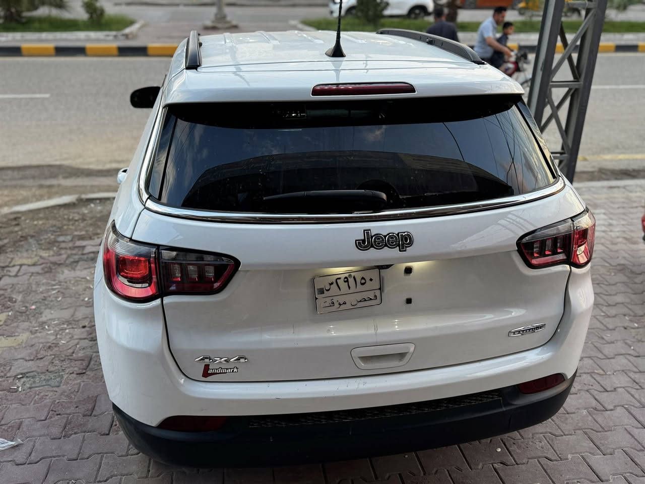 #كوبارت_ميسان_الاقدم_في_ميسان
جيب كومبارس 2024 لاتيتود ✅🔥
_________________________________________
محرك 2.0 تيربو صاروخ ارض جو✅🔥
#ميسان_العماره #القطاع_شارع_نعمة_الريفي
مرقم شهداء بغداد مرقم وكامل وكالة عامة بالاسم✅
كفالة عامة السياره شواصي وبدي كامل بدون قطرة صبغ✅
موجود شخوط بسيطة بالباب واضحة بالصور فقط✅
4x4 فور ويل✅✅

#للاستفسار__والتواصل***********
السعر 168 ورقه فقط وبيها مجال قليل فقط للشراي
