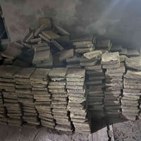 فرشي للبيع الجديدة الثالثة  07838900455