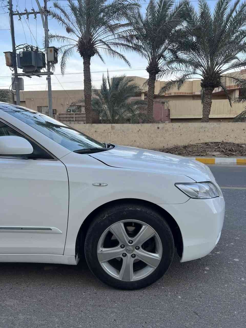 السلام عليكم 

للبيع فقط كامري ٢٠٠٨ خليجي 

سيارة فول مواصفات GLX ونصبتها حلوة بدون ضرر

سيارة بيها صبغ حزام اثر شخوط نصبغت بدون دواخل

بدون ايرباك كلوب واحد بالدشبول ما مشتغل كلها 

كهربائياتها كلها شغالة ما بيها نقص كلوب ولا جطلات

ضفايرها كلها بلاد بطاين البوب نضيفات دشبولها كراسيها

كلها نضيفة وشوفت عينكم سيارة حلوة ونصبة وصفاحها 

موس ويل رياضي تايراتها نضيفة باتري جديد تدفئة ولتبريد

كلهن شغالات سيارة باسمي تحويل مباشر 

مكان السيارة الانبار فلوجة 

السعر ٩٥ وبيها مجال رقمي ***********
