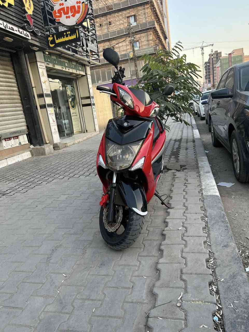 سلام عليكم سكنس لد للبيع دراجه كلشي شغال بيه معدل وسرعه ونعومه خير من الله  المكان البصره شارع السعدي راغب بل شرا اتصال ع رقم ***********
