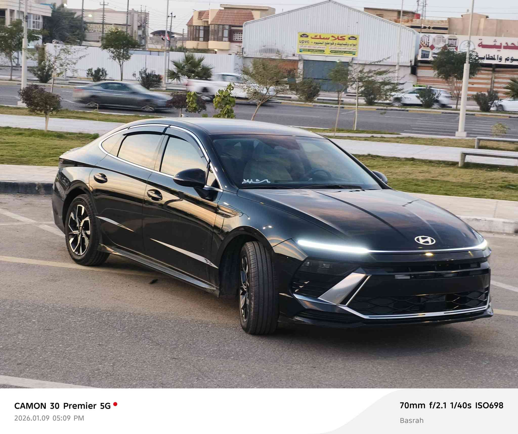 سوناتا 2024 شكل جديد
زيرو 1500 ميل 

محرك 2.5

گير 8 نمر

بصمة تشغيل 

دخول ذكي 

مقعد السائق كهربائي 

 4 وضعيات قيادة

جنطه ذكيه

ترحيب عند التشغيل

شاشه كبيره 

كير تعليك 

اوتو هولد 

رادار

نقطة عمياء

تحديد مسار

تحكمات ستيرن كاملة. 

 بنيد و چاملغ ايسر تعديل بارد فقط . كفاله من التبديل و الصبغ

السعر 212  فحص مؤقت / مكاني بصره 
***********
