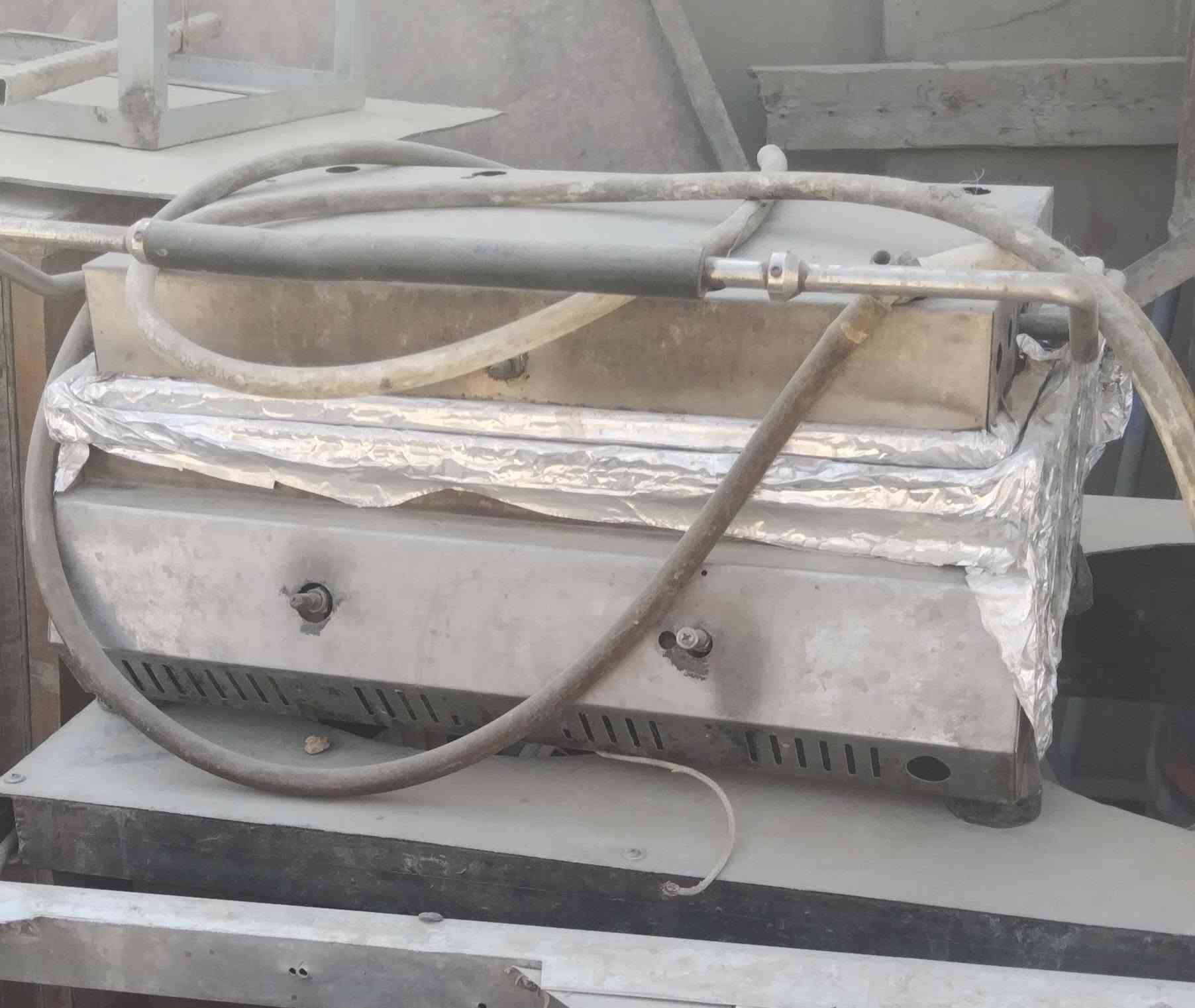 جام خانه مال كافترية وكابسه مال هبركر للبيع السعر 150 وبيهن مجال /***********
