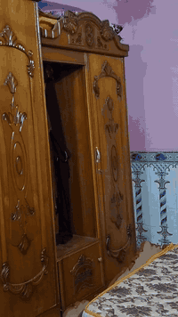 سلام عليكم غرفه لبيع صاج عراقي نجاره مو مال سوك شغله حلو سعره900 وبيه مجال لي يريده تواصل ع هاذ رقم ***********
