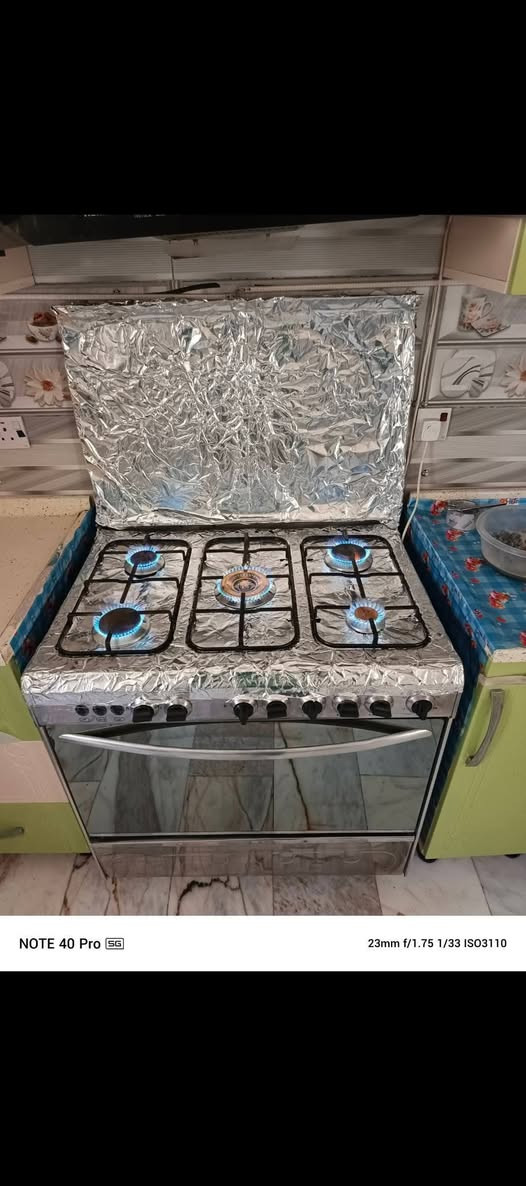 سلام عليكم صيانة ابوعلي تقدم الكم تصليح وتنضيف وبوليش وتبديل قطع قيار جميع أنواه الطباخات الغازية شغلنا موقعي في المنزل نجيكم (24ساعة متواجدين) اتصل وتدلل واتساب فقط (***********)
