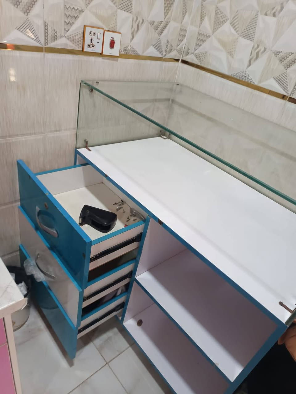 سلام عليكم للبيع نضيف اي كسر مابي شغله درجه اوله سعره ١٥٠ وبي مجال ستفسار اكثر عل خاص


**إذا كنت صاحب هذا الإعلان وتريد حذفه لأي سبب، رجاءا أرسل رسالة إلى الدعم الفني**