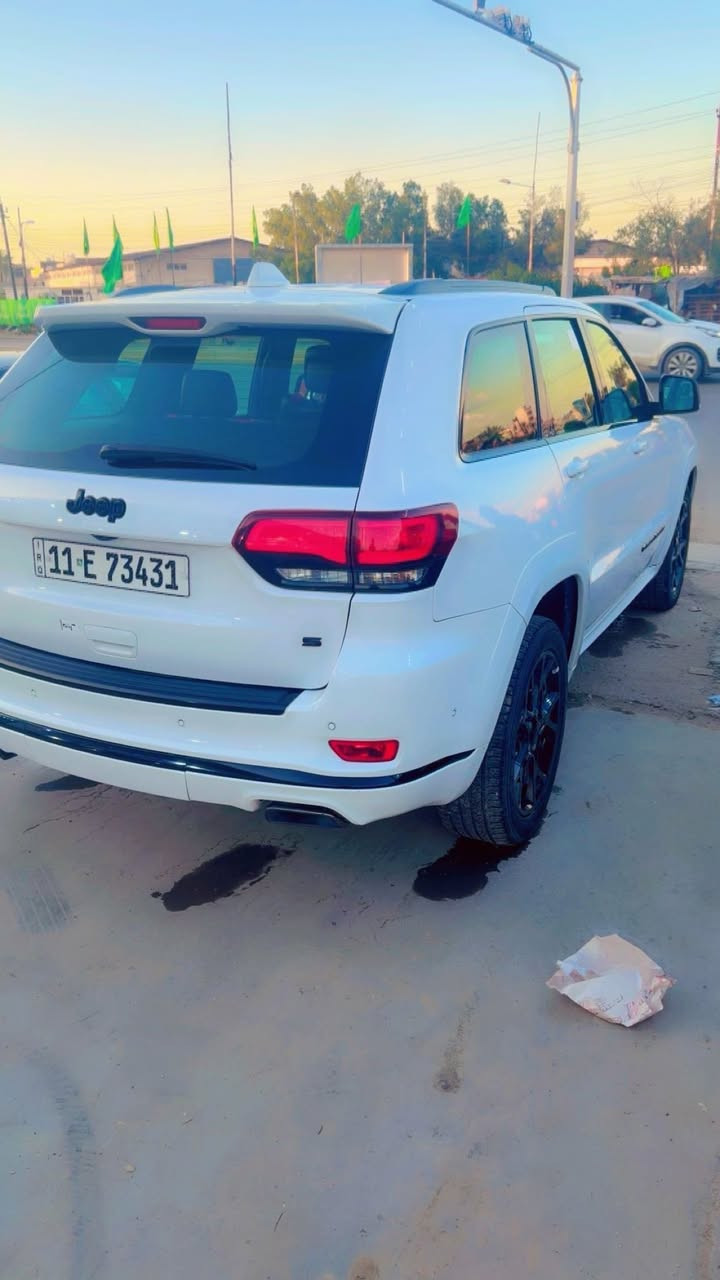 سلام عليكم جيب S 22 فول موصفات Sمعروف بال موصفات مالته سياره جديده ماشيه 55 الف سياره خليجي بيه ضربه بال عراق مثل ما موضحه بال صوره بس البنيد وراجع بارد اي شي ما بدل بيه سياره سعره 40500 دولار مكاني بغداد البلديات رقمي *********** بيه مجال بسيط
