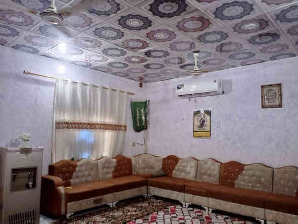 السلام عليكم
مكلف بالبيع
بيت زراعي للبيع مساحته ٢٠٠ متر
مع قطعه مسيجه بصف البيت ٢٠٠ متر
شارع المحطه نهايته يم المولد
كافه الخدمات متوفره من ماء كهرباء تبليط
مدارس ٢ قريبات عليه مركز الشرطه مسافه عنه
المعلب قريب عليه
لسعر المطلوب
البيت ٦٠ مليون
القطعه ٢٠ مليون
للاستفسار
***********
 للاتصال او وتساب
