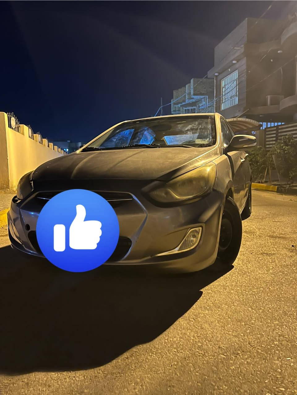 اكسنت 2013 خليجي ضربه بس جاملغ وبيها رقم ذيقار مالكها بلديوانيه سياره نضيفه ***********
