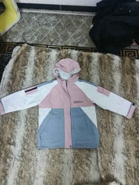 عندي 120 قطعه مال باله نضافه 100/100 شلعه وحده على الف ونص مابيع مفرد ...