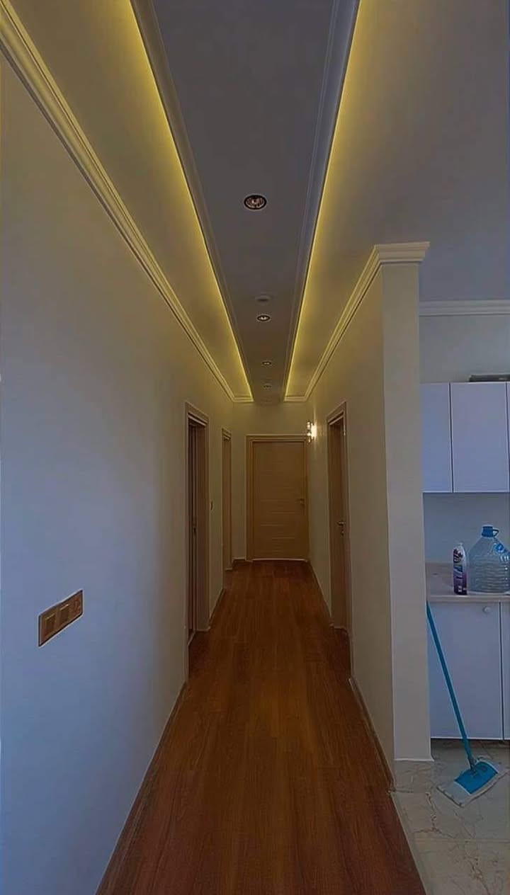 السلام عليكم✋ اعمالنا 
من اجمل الديكورات ♦️💢
والأصباغ  الداخلي والخارجي🎪⛩️
  يليق في بيتك 🏠
اصباغ جوتن🎨🖼️
البلاستيكي🎨🛑
البنتلايت بأنواعه🎨🌀
والورق جدران  بأجمل وأرقه النوعيات🌟🏙️
ونقشات 🖼️
والفلين  الجلاتين🎆
والجام الكرستال🎇
ومنظر للأطفال بأنواعه🎗️🎠🎭
والسحبات⚱️
وجميع الديكورات💠🎑
كادر متخصص⛑️🥋للتواصل بالخاص او الاتصال على الأرقم  ***********
