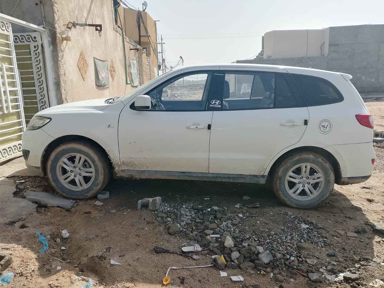 سلام عليكم
سياره ادوات 
2012
سياره جاهزه مابيه أي نقص 
تبريد   حداده  مكينه  كير 
تخم تاير جديد 
سياره فول مواصفات
تحكم ستيرن 

 البصره شط العرب 
السعر 
55ورقه 
مكلف بنشر رقم صاحب السياره 

***********
