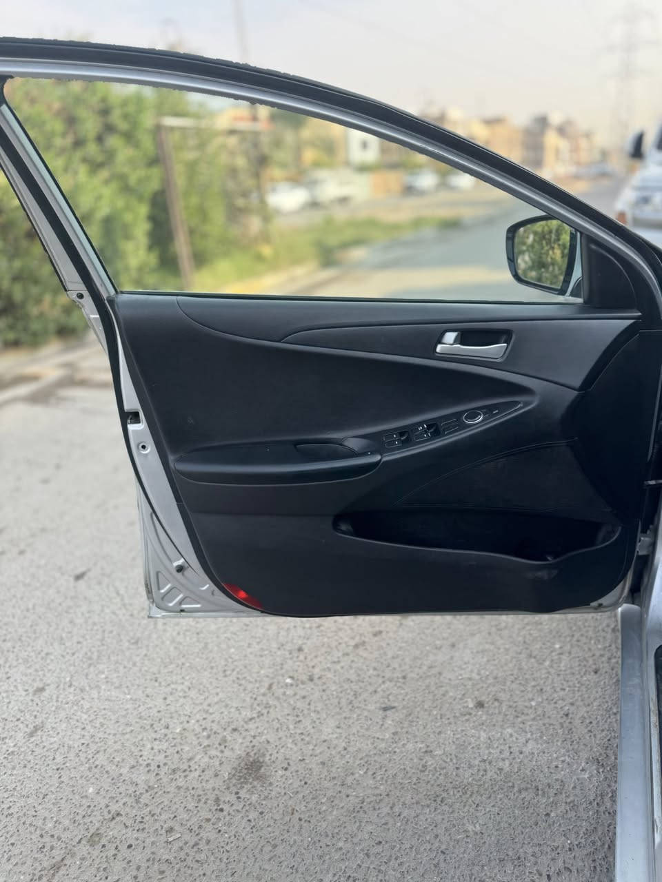 سوناتا 2012وارد كوري اي حادث مابي مواصفات تبريد قطعتين اشاير بلمري تدفئة كشنات حساسات قفل كير مكان السيارة بغداد السيدية رقم ‭0789 243 3937‬
