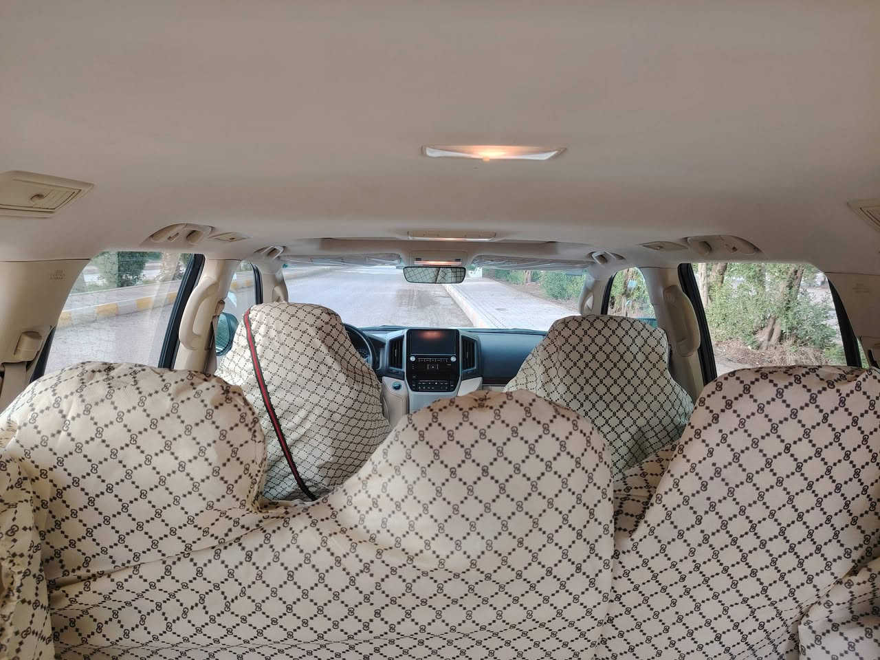 للبيع لاندكروز موديل 16
رقم بغداد دولي الجديد 
مكفوله كفاله عامه جديد
ماشيه 90 الف مواصفات 
الأتصال على الرقم 
مكلف بلنشر اتصل 
***********
