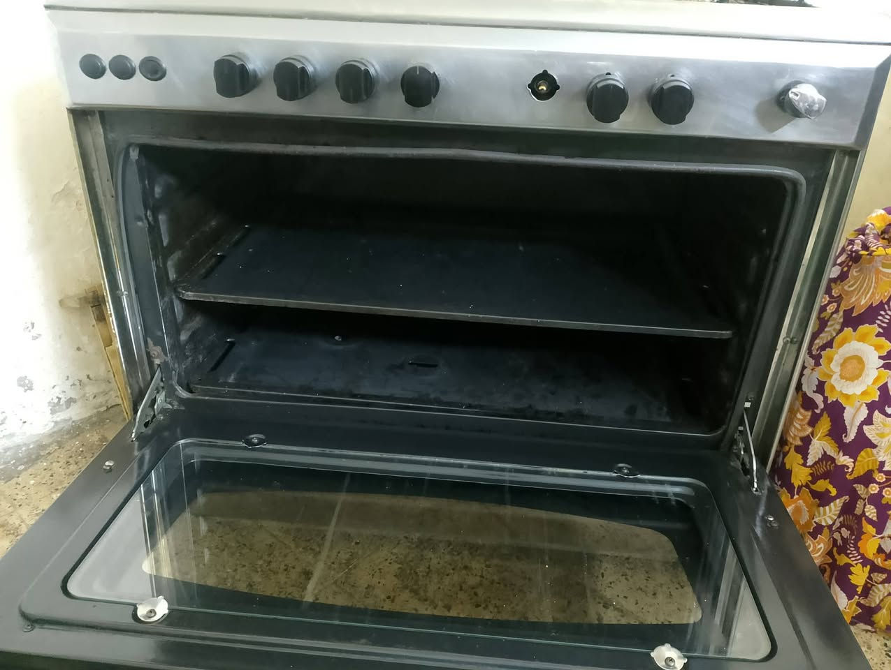 للبيع طباخ رويال  شرط بس عين البنص اصخمن. السعر 70عنوان نبي يونس


**إذا كنت صاحب هذا الإعلان وتريد حذفه لأي سبب، رجاءا أرسل رسالة إلى الدعم الفني**
