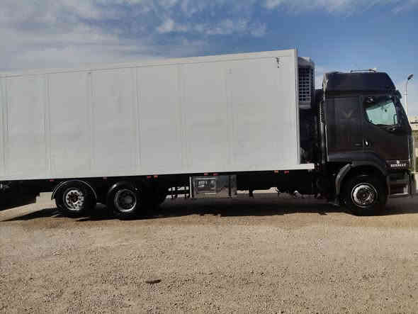 رينو لوري براد موديل2003 حجم 420
رقـم بغداد الانكليزي .. سنوية لوري بـراد
كير 4×4 كفخ .. محرك مكفول بم ونوزل
البراد استندر .. جهازSP3 .. شاشه كبيرة
*********** 📞 *********** 📞
•°•°•° السعر 140 ورقة وبي مجال °•°•°•
السيارة موجودة بالمعرض وحياكم الله ✋
