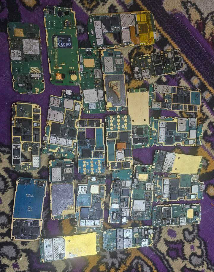 سلام عليكم توجد كمية نوكا وين جماعت الستخلاص ذهب سعر القطعة 2500 كميه حلوه


**إذا كنت صاحب هذا الإعلان وتريد حذفه لأي سبب، رجاءا أرسل رسالة إلى الدعم الفني**