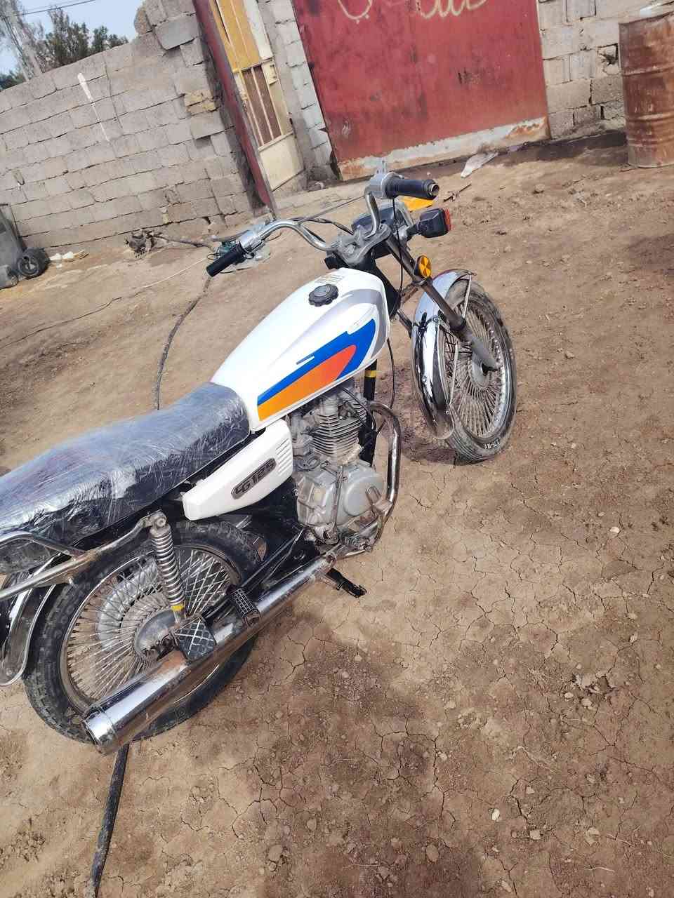 تايگر للبيع موديل ٢٠ سعر ٣٠٠وبيها مجال مكاني واسط شحيميه قريه4
#***********
