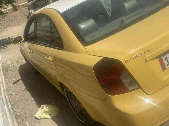 السلام عليكم وبتره موديلي ١١سياره جاهزه من كلشي سعر ٦٠  مكاني بغداد وهاذه رقمي ***********
