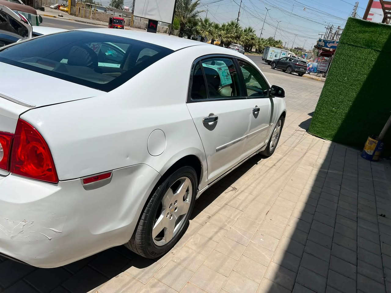 السلام عليكم 
ماليبو2012 LTZ  خليجي 
 رقم اربيل  نكليزي بسمي 
محرك 2400 vvt 
ادامه كامله لسياره ولا كلوب مشتغل بيها جاهزه لاخير كهربايات ضفيره كير مكينه كله جاهز وبشرط 
سونار بلمنشور + صار عندي داير مال جاملغ الامامي صبغ داير فقط مو كله بي من فوك تاير 
مواصفات 
داخل لونين المرغوب
كشن دوشمة
كشن كهربائي
مثبت سرعة 
تحكم ستيرن جهتين
نظام ABS مانع انزلاق
تشغيل عند بعد
سماعات بوس
كير + محرك شروط
للبيع مكاني بغداد 
سعر 70 وبي مجال 
***********
