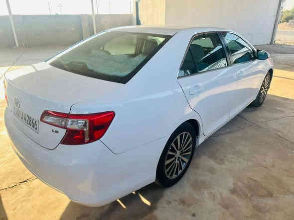 السلام عليكم كامري 2012 كلين تايتل بدون صبغ بدون بارد ماشية 139 محرك كير شرط تحويل ثاني يوم سنوية جديدة مكان السيارة ناحية الزاب     .... السعر 148 بيها مجال ***********
