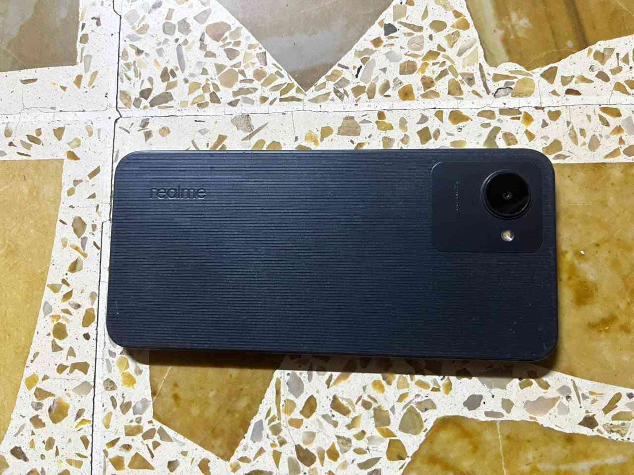 سلام عليكم 
تلفون للبيع 
realma C30s
 ذاكر 32
رام 4 
السعر خاص


**إذا كنت صاحب هذا الإعلان وتريد حذفه لأي سبب، رجاءا أرسل رسالة إلى الدعم الفني**