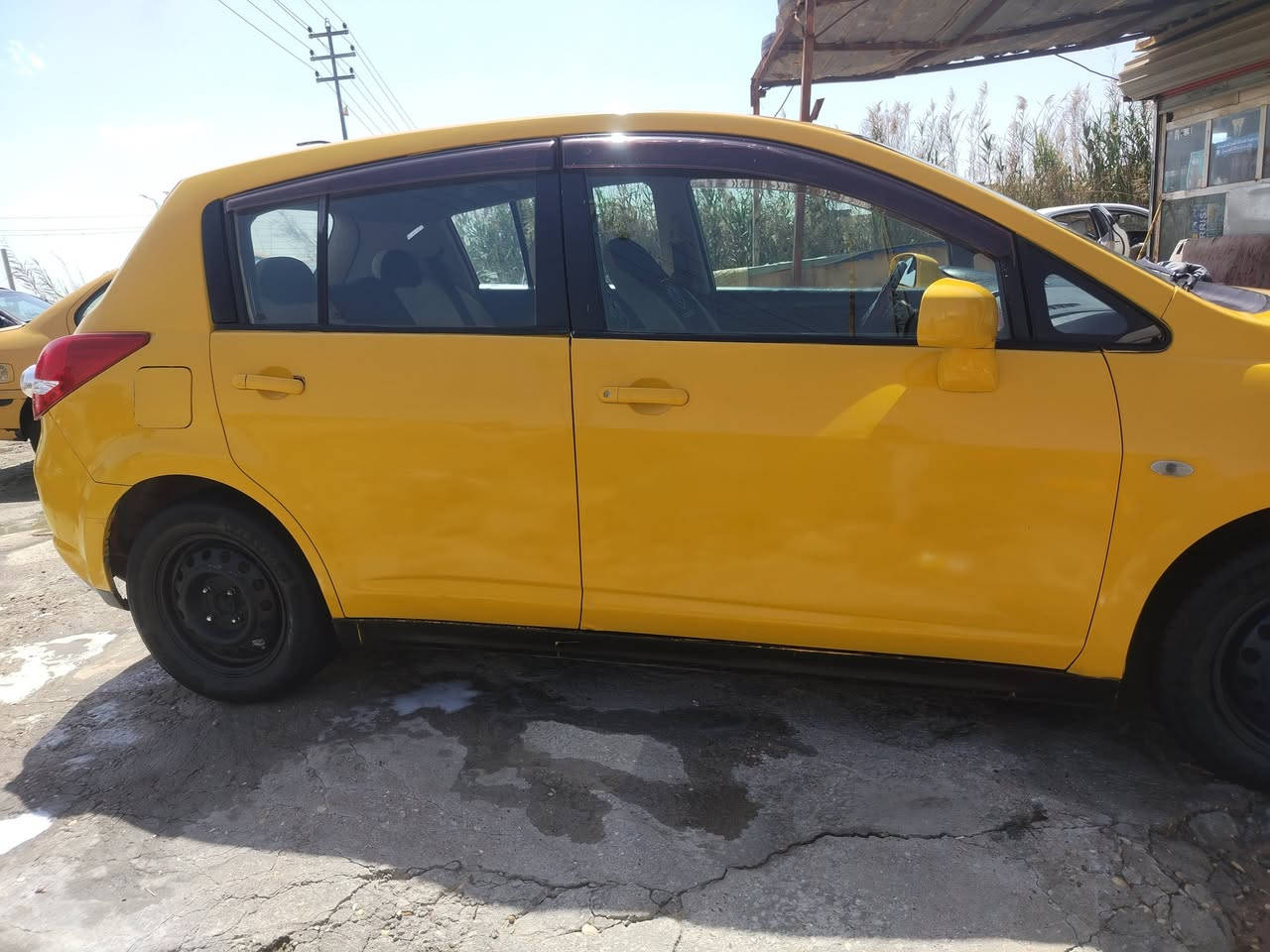 السلام عليكم
للبيع نيسان تيدا 2008 محرك محور 1600 حديث كير أوتو سياره جاهزه رقم ذي قار سنويه جديده السعر 37وبيها مجال قليل
مكاني ذي قار مركز ***********
