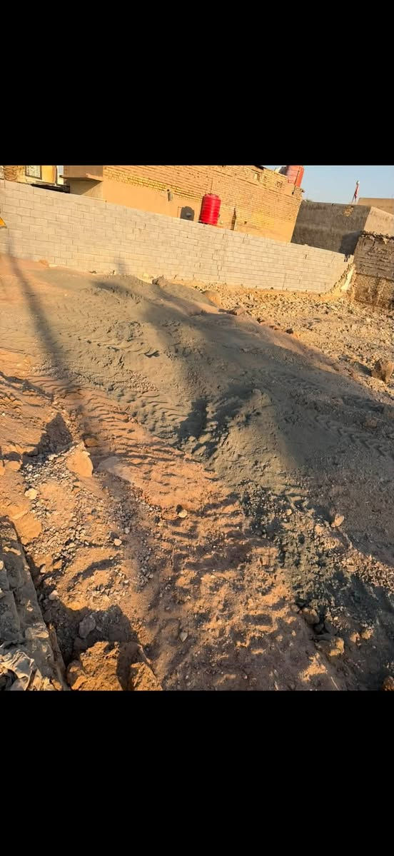 اليوم وبفضل الله 
تم تفليش بيت بمساحة ٦٠٠م  في الموفقيه وتم نقل الأنقاض وقلع القطعه ونقل الأنقاض ودفنها بالجلمود والأسمنت والسبيس وحدلها طبقتين للأستفسار ***********. أو   ***********
