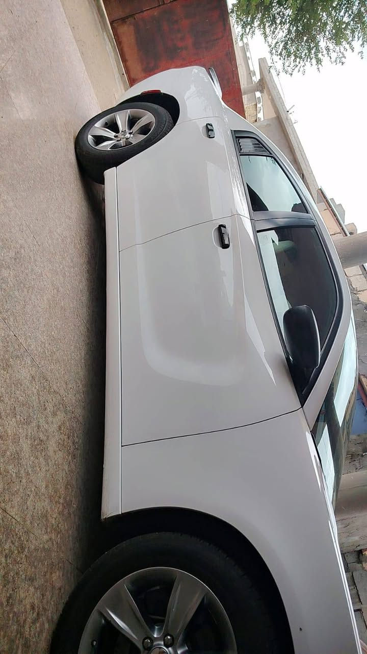 جارجر موديل 2018 بغداد، السيارة كفالة عامة خليجي مكينة 3600 ، السيارة موجودة بالبصرة قضاء المدينة  السيارة تحويل أو وكالة الاتصال *********** , ***********
