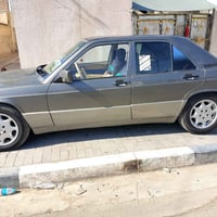 مارسدس بنز E190 • مرسيدس E190 • سيارة مرسيدس 1992 • مرسيدس طيارين • E1...
