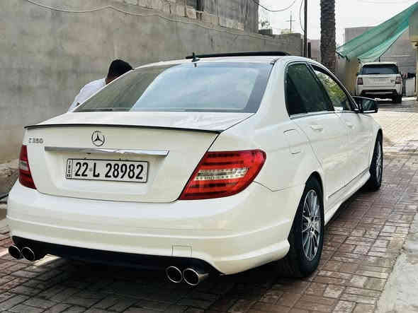 السلام عليكم مارسدس C300 موديل 2011 داخل عسلي تحكم جهتين برده خلفيه تخم تاير تخم ويل جديد بل كارتون صدر امامي خلفي لوك كير مكينه تبريد منضومه زنون كت AMGاربع اكزوزات رقم أربيل الدولي تحويل او وكاله حاضر بيها قطع كلير بيع اول مراوس حسب القناعه مكاني بغداد الدوره الاستفسار اكثر خاص وتأمر *********** 🌹
