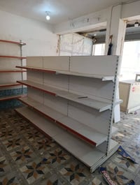 اغراض محل للبيع 07713084196