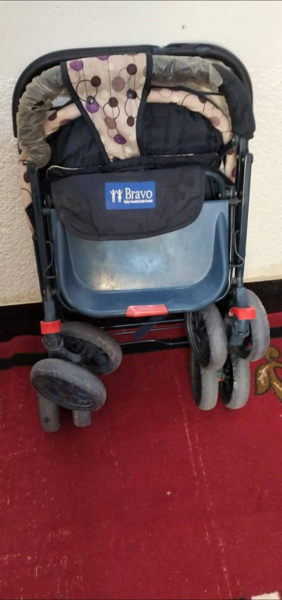 السلام عليكم غراض للبيع كلمن وسعره


**إذا كنت صاحب هذا الإعلان وتريد حذفه لأي سبب، رجاءا أرسل رسالة إلى الدعم الفني**