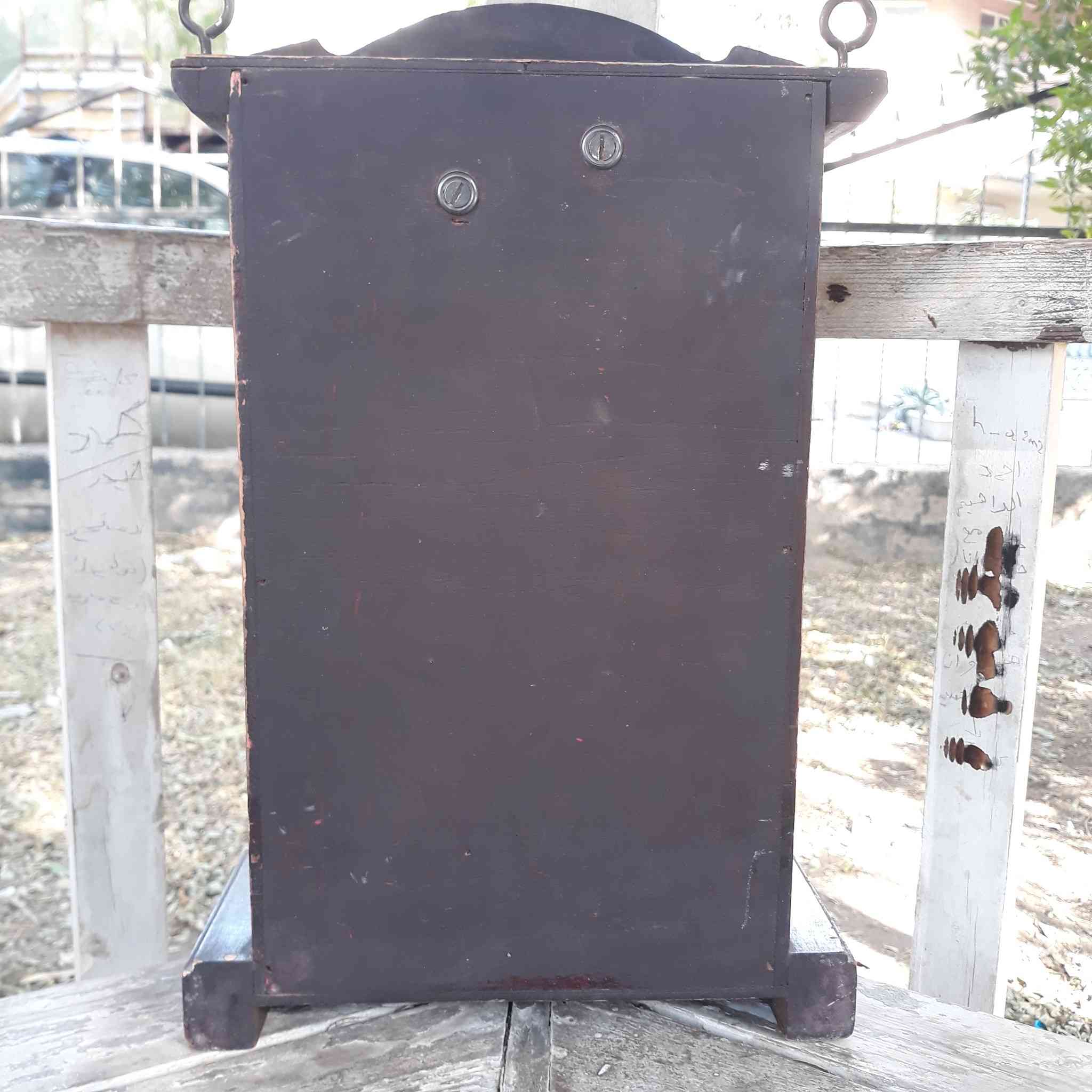 ساعة جدارية صينية تكويك كل 15 يوم ذات طول 40 سم و عرض 20 سم 

قطعة جميلة جدا 

مكفولة من اي عطل او خلل تعمل 100 % يوجد توصيل لكل محافظات العراق 

كما موضح في الصور و الفيديو 

السعر مباشرة على الخاص


**إذا كنت صاحب هذا الإعلان وتريد حذفه لأي سبب، رجاءا أرسل رسالة إلى الدعم الفني**