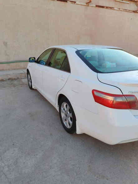 السلام عليكم اخوان
كامري للبيع موديل 2008
مكينه دوش 4 سلندر
عليها منضومة غاز
بيه 4 قطع فقط تبديل اربع بوب
مكفوله كفاله عامه من الحادث 
للاستفسار اكثر 
واتساب ***********
