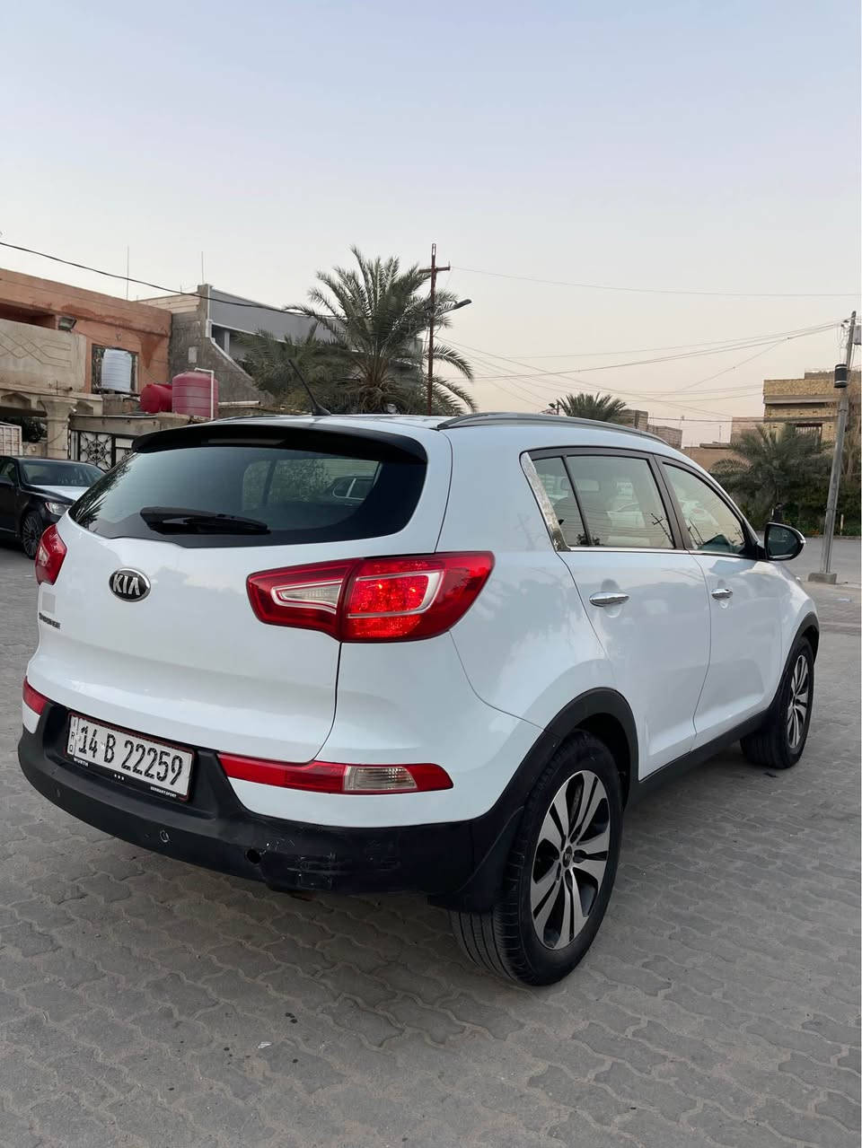 للبيع كيا سبورتج موديل 2014 وارد خليجي الشركه الدوليه رقم بصره سنويه لل 30 كفاله كفاله كفاله مابيهه لاضربه ولاصبغ ولاتبديل ولا فتح فقط بارد بلبابين مواصفات نص فول مري شفط تحكم ستيرن محرك 2400 دوش ع بلاد الشركه ماشيه 130 الف فقط السياره جديده فوك ماتتوقع جاهزه محرك كير حداده تبريد كله ع بلاد الشركه حتا الحداده السعر 150 وهاذا رقم صاحب السياره مامتواجد ع النت *********** مكاني البصره البصرة, العراق
