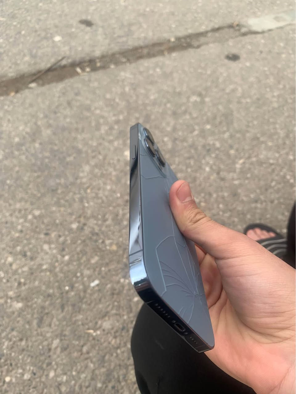 13 pro maks ١٢٨ گێگا ٢ سیم کارد zaa مۆبایلەکە زۆر جوانە ئیتارو شاشی زۆر پاکە بەس ئەو پشتەی شکاکوەو پاتری ٧٨ کەپس هەوا نادا بێ کرانەوەو بێ خەلەل قوفڵ٣٨٠$ بێ معامەلە شوێن سلێمانی Singapore


**إذا كنت صاحب هذا الإعلان وتريد حذفه لأي سبب، رجاءا أرسل رسالة إلى الدعم الفني**