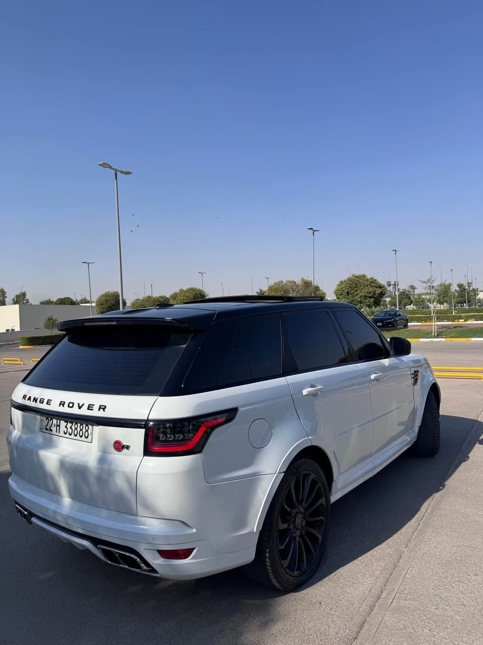 Range Rover 2014 HSE
خليجي شريكه هەولێر سەردار
٦ پستنی سوپەر ، فول فول مواصفات
کلین تایتل 
هەیکەلی کامل کرایتە ٢٠٢٢ SVR
***********
نرخ : ٢٤٥$
١٤٨،٠٠٠كم ڕۆییە
———————-
خليجي شركة اربيل سردار
٦ سلندر سوبر، فول فول مواصفات 
كلين تايتل بدون اي شي 
هيكل السيارة تغيير ل ٢٠٢٢ SVR
ماشي ١٤٨،٠٠٠كم
***********
سعر : ٢٤٥$ أربيل, العراق
