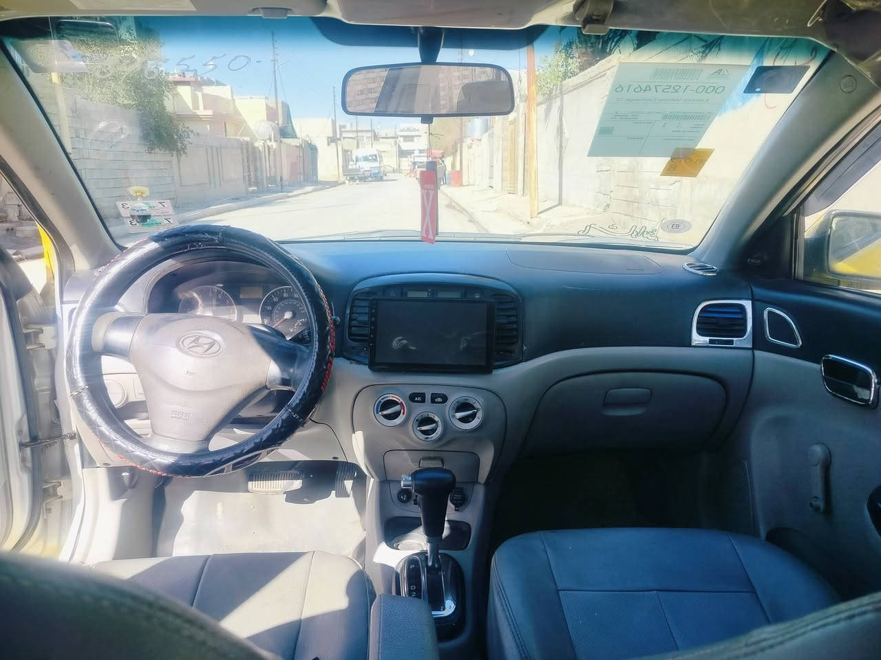 اكسنت دبدوب موديل 2007 هيئه وغرامات مصفره ضررها بوند محرك وكير شرط طخم تايرات جدد السعر 85 
***********
