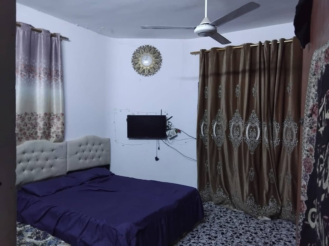 للبيع بيت 🏡 طابو صرف فى #الاساتذه مجاور شهداء البياع #مساحته٥٠م_ركن واجهه خمسه عرض الشارع ٢٠م يحتوي على #غرفتين_نوم 😴 وصاله ومطبخ وخدمات البيت #نظيف_جدا بناء سنة ٢٠١٥ #موقعه_ممتاز للإستفسار والاتصال على #الواتساب على الرقم 
***********
#الجميع
