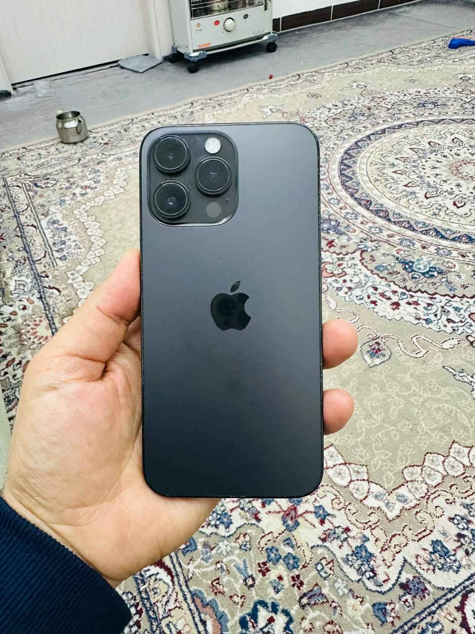 ئايفونى ١٤ ى بروماكس ١٢٨ كيكاى ١ سيم باترى ٨٧ هيجى نه كوراوه به زه مانى بيعه يبى ورده شوختيكى كه مى هه يه ٤٦٠$   *********** السليمانية, العراق
