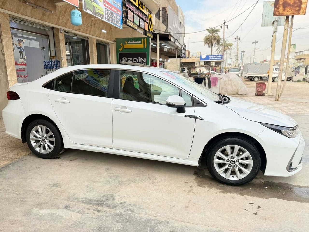 كورلا ياباني اصلي شركه SASساس موديل 2024فول مواصفات بصمه تشغيل وبصمه ابواب  فتحه سقف شاحن وايرليس مري شفط حساس امامي خلفي مع كامره اصلي شركه ماشيه 50الف كيلو متر رقم اربيل الدولي هزه وفحص وسنويه جديد السياره بأسمي شخصيا السياره بيها صبغ دعاميه خلفيه  مكان السياره بغداد الدوره    السعر 180.                 ***********
