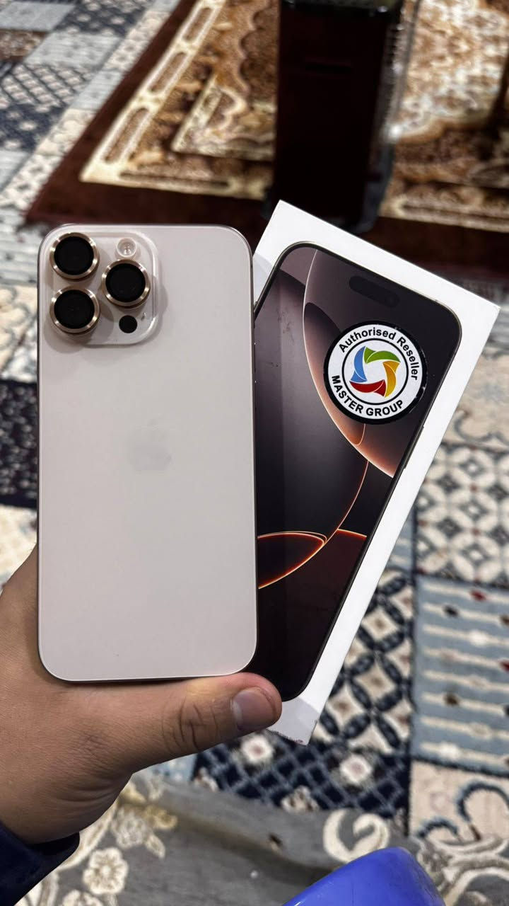 ايفون 16 برو ماكس
ذاكرة  256 
البطارية ٩٤

نضافة 100℅

الجهاز ماستر ومكفول من الخدش ومكفول من اي ضرر 

للاستفسار  ***********

