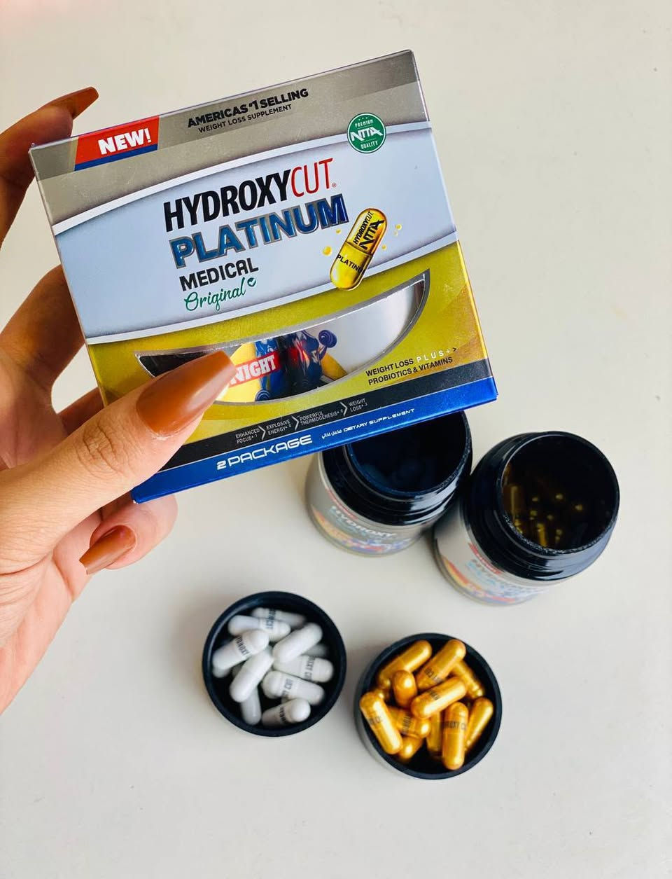 منحف هايدروكسي الشكل الجديد 😍اقوى اصدار من شركة هايدروكسي الامريكية  للمسمنات والمنحفات الأمريكي 🇺🇸 

البكج يحتوي على علبة منحف + حارق دهون 
✨حارق للدهون والشحوم الصعبة 

✨تنزيل وزن سريع جدًا 
ممتاز في قطع الشهية وحرق الدهون 
✨• المنتج يستخدم للرجال والنساء 
✨• يعمل على تكميم المعدة بأمان 
✨• خسارة الوزن بدون رجيم 
✨• يعمل على فقدان الشهية 
✨• يعمل على حرق الدهون 
✨• يزود الجسم بالطاقة 
✨• خالي من الآثار الجانبية 

سعر البكج ٤٥ الف 🇺🇸💯
#منحف #اصلي #امريكي #فقدان_وزن #حرق_دهون


**إذا كنت صاحب هذا الإعلان وتريد حذفه لأي سبب، رجاءا أرسل رسالة إلى الدعم الفني**