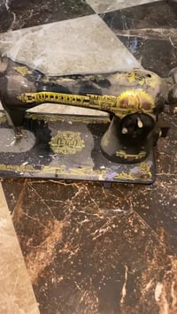 ماكنة خياطة • ميز شغالة • الأصمعي الجديد